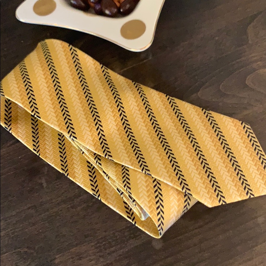 Geoffrey Benn Black And Gold Tie